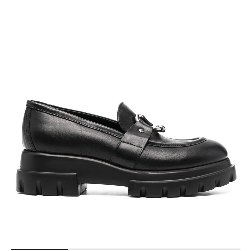 AGL Never worn
Monique chunky sole leather loafers